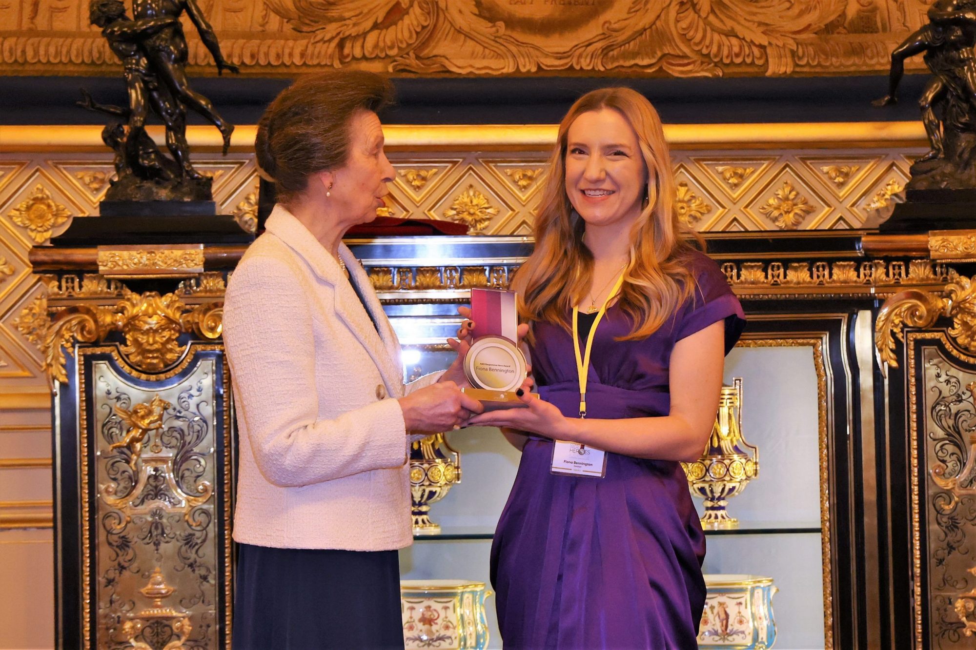 Engineer Fiona Bennington wins UK award for innovative pandemic project